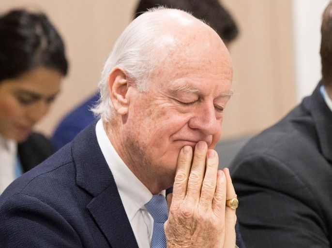 United Nations Special Envoy for Syria Staffan de Mistura attends a round of negotiations with the delegation of the Syrian Negotiation Commission (SNC) during the Intra Syria talks, at the European headquarters of the U.N. in Geneva, Switzerland December 14, 2017. REUTERS/Xu Jinquan/Pool