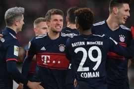 STUTTGART, GERMANY - DECEMBER 16: Thomas Mueller of Bayern Muenchen (c) celebrates with his team mates after he scored a goal to make it 0:1 during the Bundesliga match between VfB Stuttgart and FC Bayern Muenchen at Mercedes-Benz Arena on December 16, 2017 in Stuttgart, Germany. (Photo by Matthias Hangst/Bongarts/Getty Images)
