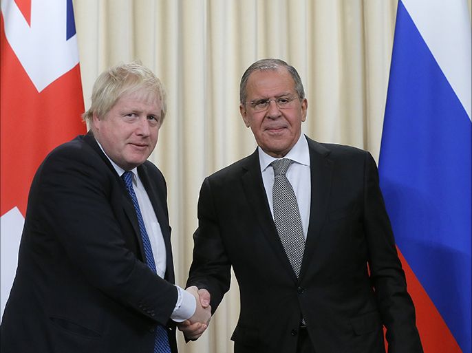 epa06402759 Russian Foreign Minister Sergei Lavrov (R) and Britain's Secretary of State for Foreign and Commonwealth Affairs, Boris Johnson (L) attend a news conference following their talks in the Foreign Ministry guest house in Moscow, Russia, 22 December 2017. Media reports state that during face-to-face talks in Moscow with his Russian counterpart Sergei Lavrov, Boris Johnson will encourage cooperation on joint international challenges, including preserving the Iran nuclear deal and the threat posed by North Korea. EPA-EFE/MAXIM SHIPENKOV