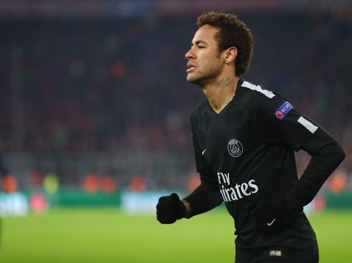 MUNICH, GERMANY - DECEMBER 05: Neymar of PSG Paris looks on during the UEFA Champions League group B match between Bayern Muenchen and Paris Saint-Germain at Allianz Arena on December 5, 2017 in Munich, Germany. (Photo by Alexander Hassenstein/Bongarts/Getty Images)