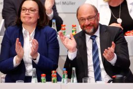Germany's Social Democratic Party (SPD) leader Martin Schulz and SPD parliamentary group leader Andrea Nahles react after voting result during the SPD's one-day party congress in Bonn, Germany, January 21, 2018. REUTERS/Thilo Schmuelgen