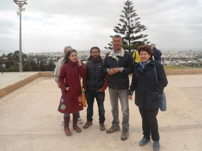 يجد الأجانب في تونس مكانا مثاليا للتقاعد لما تتمتع به من رخص المعيشة وجمال الطبيعة