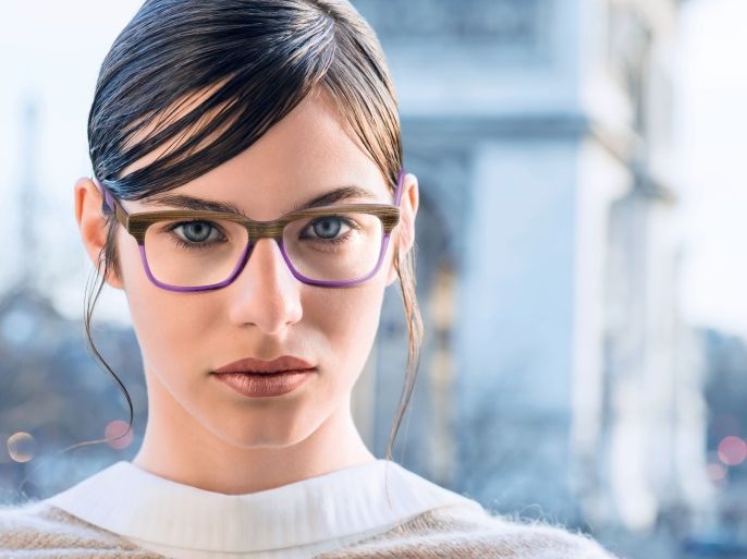 ينبغي اختيار النظارة الطبية تبعا لشكل الوجه ولون البشرة وسمات الشخصية. (النشر مجاني لعملاء وكالة الأنباء الألمانية “dpa”. لا يجوز استخدام الصورة إلا مع النص المذكور وبشرط الإشارة إلى مصدرها.) عدسة: dpa صور: Brendel Eyewear/Brendel Eyewear/dpa