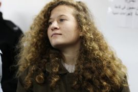 Palestinian teen Ahed Tamimi enters a military courtroom at Ofer Prison, near the West Bank city of Ramallah, January 15, 2018. REUTERS/Ammar Awad