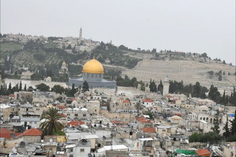 الاحتلال الإسرائيلي يسابق الزمن لفرض سيادته على القدس القديمة.