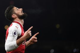 Soccer Football - Premier League - Arsenal vs Huddersfield Town - Emirates Stadium, London, Britain - November 29, 2017 Arsenal's Olivier Giroud celebrates scoring their second goal REUTERS/Dylan Martinez EDITORIAL USE ONLY. No use with unauthorized audio, video, data, fixture lists, club/league logos or