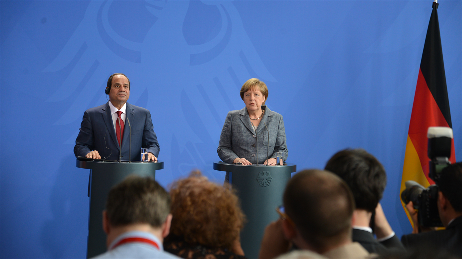 ميركل والسيسي في مؤتمر صحفي ببرلين مطلع يونيو/حزيران 2015 (الجزيرة)