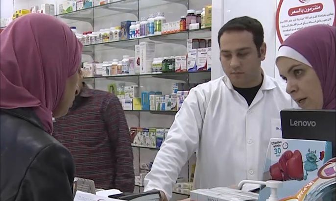 الحكومة الأردنية ترفع الضرائب على الأدوية إلى 10%