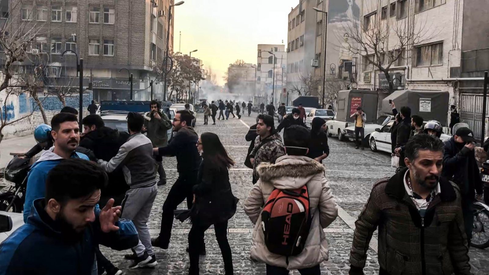 تزايدت وتيرة الاحتجاجات خلال الآونة الأخيرة في إيران (الجزيرة)