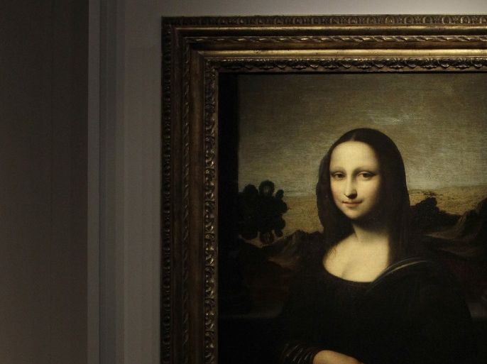 The portrait of Mona Lisa is pictured on a painting attributed to Leonardo da Vinci during a presentation in Geneva September 27, 2012. A package of diaries said to have been posted to the United States from Britain in the 1960s could provide a vital clue to the origin of a controversial portrait presented in Geneva last month as Leonardo da Vinci's original