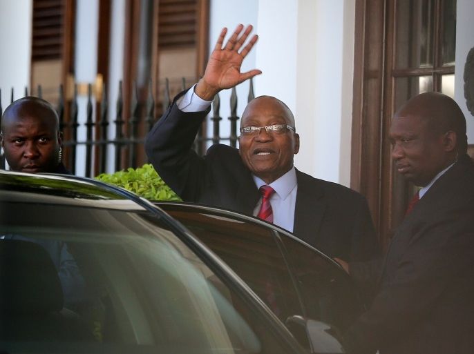 President Jacob Zuma leaves Tuynhuys, the office of the Presidency at parliament after the announcement that his State of the Nation address had been postponed in Cape Town, South Africa, February 6, 2018. REUTERS/Sumaya Hisham