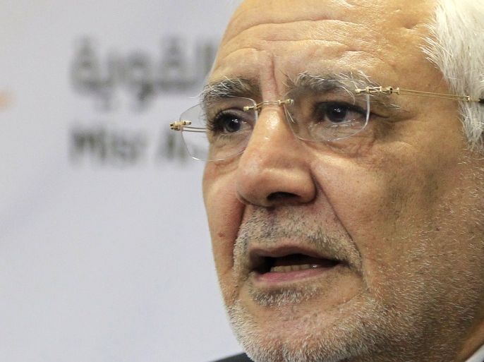 Chairman of the Masr El Kaweya (Strong Egypt) party, Abdel Moneim Aboul Fotouh, speaks during a news conference in Cairo February 4, 2015. The party announced on Wednesday that they will boycott the upcoming long-awaited parliamentary elections. REUTERS/Mohamed Abd El Ghany (EGYPT - Tags: POLITICS ELECTIONS)