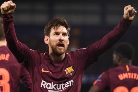 LONDON, ENGLAND - FEBRUARY 20: Lionel Messi of Barcelona celebrates after scoring his sides first goal during the UEFA Champions League Round of 16 First Leg match between Chelsea FC and FC Barcelona at Stamford Bridge on February 20, 2018 in London, United Kingdom. (Photo by Mike Hewitt/Getty Images)