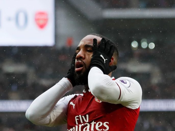 Soccer Football - Premier League - Tottenham Hotspur vs Arsenal - Wembley Stadium, London, Britain - February 10, 2018 Arsenal's Alexandre Lacazette looks dejected after missing a chance to score REUTERS/David Klein EDITORIAL USE ONLY. No use with unauthorized audio, video, data, fixture lists, club/league logos or