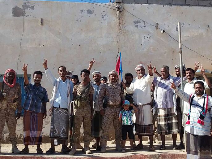 اليمن / قوات موالية للإمارات تقتحم مقرا لحزب الإصلاح بمحافظة شبوة