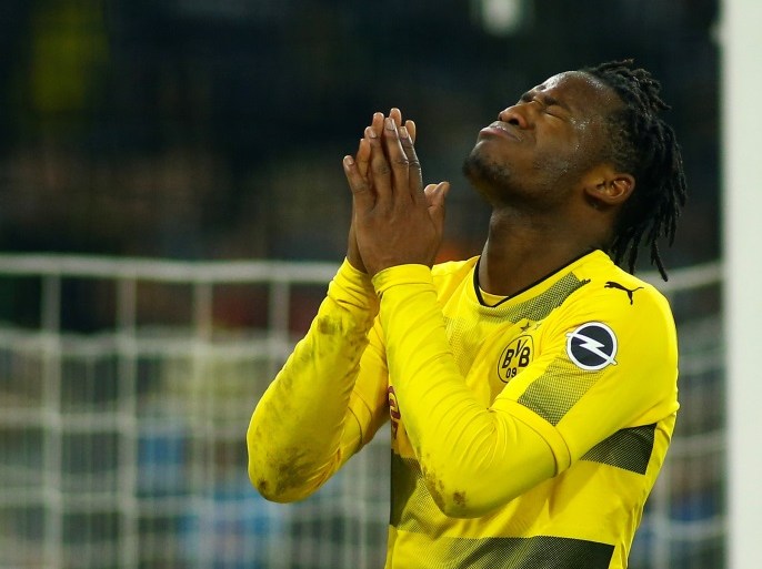 Soccer Football - Bundesliga - Borussia Moenchengladbach vs Borussia Dortmund - Borussia-Park, Moenchengladbach, Germany - February 18, 2018 Borussia Dortmund’s Michy Batshuayi reacts REUTERS/Thilo Schmuelgen DFL RULES TO LIMIT THE ONLINE USAGE DURING MATCH TIME TO 15 PICTURES PER GAME. IMAGE SEQUENCES TO SIMULATE VIDEO IS NOT ALLOWED AT ANY TIME. FOR FURTHER QUERIES PLEASE CONTACT DFL DIRECTLY AT + 49 69 650050