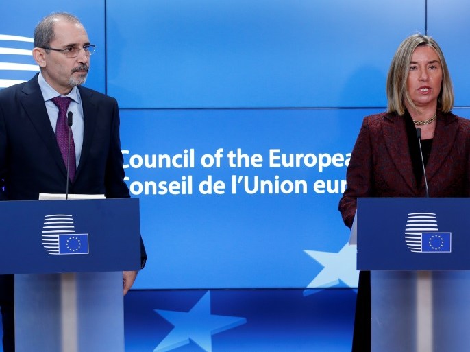 Jordanian Foreign Minister Ayman Al Safadi and European Union foreign policy chief Federica Mogherini brief the media ahead of a meeting to discuss the Middle East peace process, in Brussels, Belgium, February 26, 2018. REUTERS/Francois Lenoir