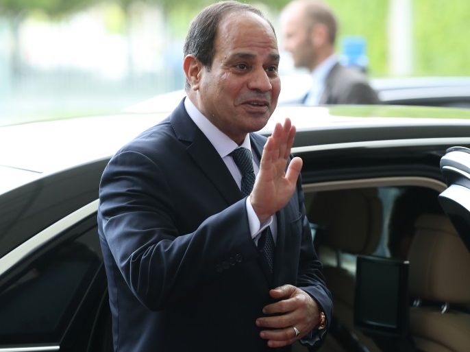 BERLIN, GERMANY - JUNE 12: Egyptian President Abd El-Fattah El-Sisi waves goodbye to German Chancellor Angela Merkel (not pictured) upon his departure following talks at the Chancellery on June 12, 2017 in Berlin, Germany. El-Sisi is in Berlin to participate in the G20 Africa Conference. (Photo by Sean Gallup/Getty Images)