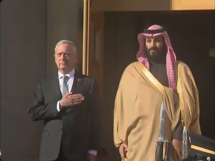قال وزير الدفاع الأمريكي /جيمس ماتيس/ لولي العهد السعودي الأمير محمد بن سلمان إنه ينبغي بشكل عاجل إيجاد حل سياسي للحرب في اليمن.