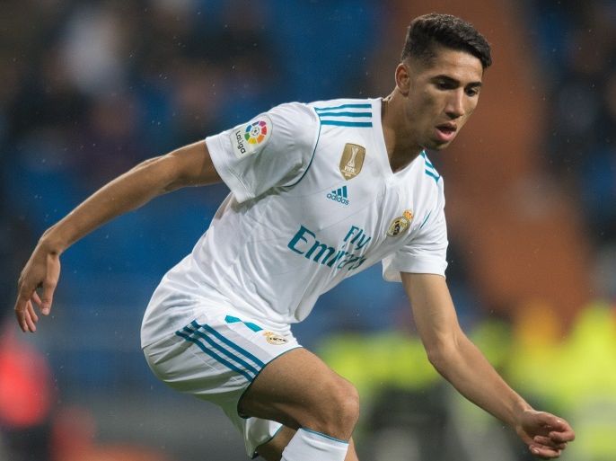 MADRID, SPAIN - NOVEMBER 28: Achraf Hakimi of Real Madrid CF takesin action during the Copa del Rey, Round of 32, Second Leg match between Real Madrid and Fuenlabrada at Estadio Santiago Bernabeu on November 28, 2017 in Madrid, Spain. (Photo by Denis Doyle/Getty Images)