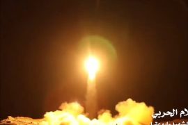الدفاع الجوي السعودي يعترض صاروخا حوثيا بنجران