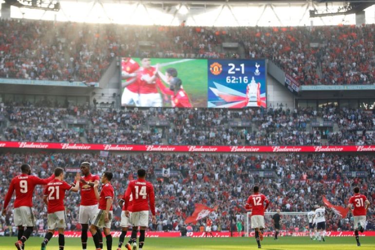 Soccer Football - FA Cup Semi-Final - Manchester United v Tottenham Hotspur - Wembley Stadium, London, Britain - April 21, 2018 Manchester United's Ander Herrera celebrates scoring their second goal with Paul Pogba and teammates Action Images via Reuters/Carl Recine