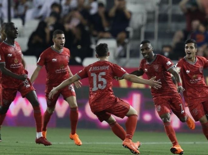 توّج فريق الدحيل، اليوم الجمعة، بلقب كأس قطر لكرة القدم للمرة الثالثة، ليحصد لقبه الثاني هذا الموسم بعد فوزه بالدوري المحلي.