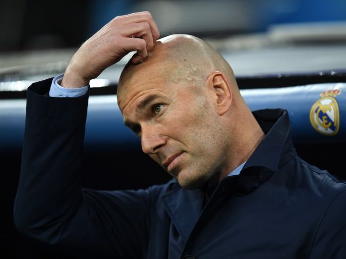MADRID, SPAIN - APRIL 11: Zinedine Zidane, Manager of Real Madrid looks on prior to the UEFA Champions League Quarter Final Second Leg match between Real Madrid and Juventus at Estadio Santiago Bernabeu on April 11, 2018 in Madrid, Spain. (Photo by David Ramos/Getty Images)