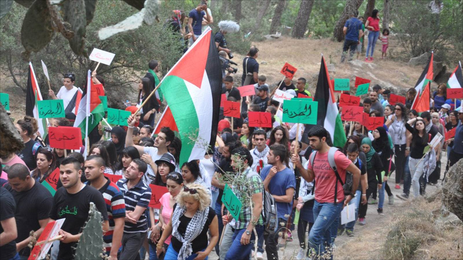 ‪مسيرات العودة للقرى المهجرة للعام الـ 21 تنظمها جمعية الدفاع عن حقوق المهجرين بالداخل بالتزامن مع احتفالات إسرائيل بـ 
