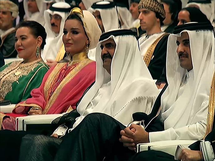 أمير قطر يشهد افتتاح مكتبة قطر الوطنية