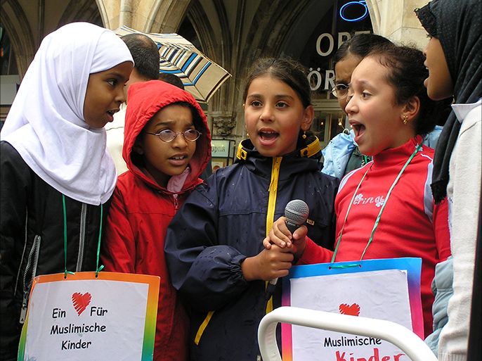 مدارس ألمانيا سمحت لتلميذاتها المسلمات من كافة الأ‘عمار بارتداء الحجاب منذ وقت طويل.