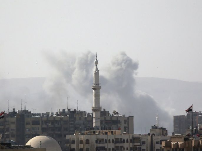 مدونات - قصف مخيم اليرموك