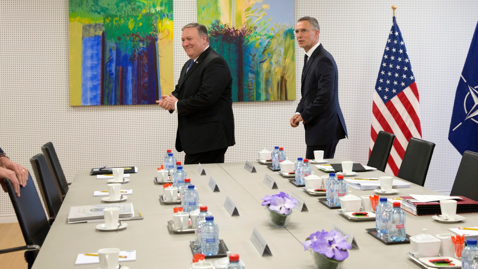 أمين عام الناتو مع وزير الخارجية الأميركي الجديد 