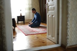 مدونات - مسلم يصلي