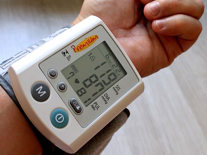 جهاز قياس ضغط الدم للرسغ, wrist blood pressure (بيكسابي)