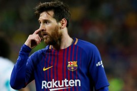 Soccer Football - La Liga Santander - FC Barcelona v Real Madrid - Camp Nou, Barcelona, Spain - May 6, 2018 Barcelona's Lionel Messi gestures REUTERS/Albert Gea
