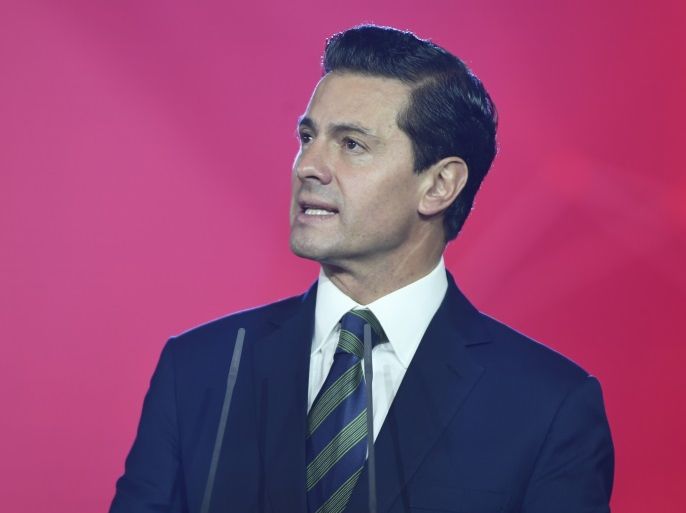 Mexican President Enrique Pena Nieto delivers a speech during the opening ceremony of Hannover Messe, the trade fair in Hanover, Germany April 22, 2018. REUTERS/Fabian Bimmer