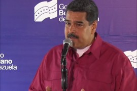 بدء انتخابات رئيس لفنزويلا والمعارضة تقاطع