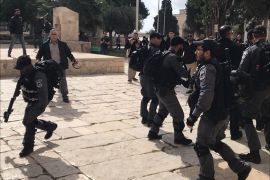 اعتداء قوات الاحتلال على حراس المسجد الأقصى