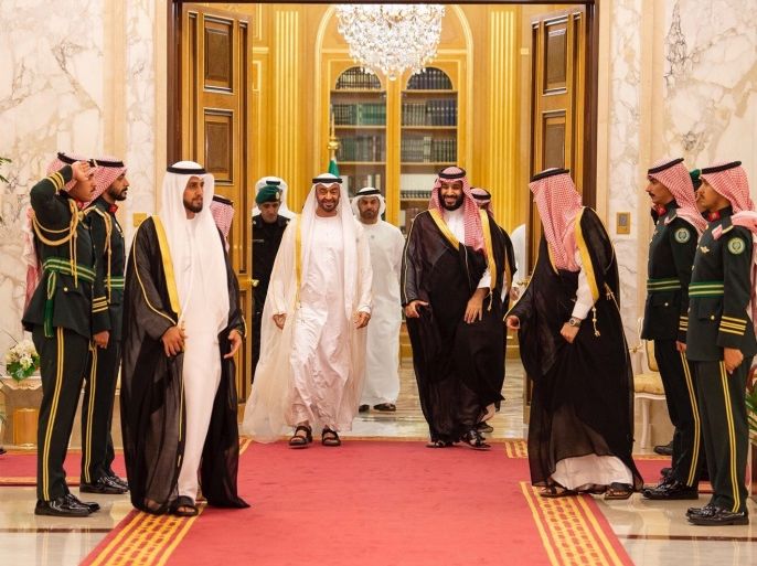 Abu Dhabi's Crown Prince Sheikh Mohammed bin Zayed al-Nahyan walks with Saudi Crown Prince Mohammed bin Salman during the Saudi-UAE Summit in Jeddah, Saudi Arabia, June 6, 2018. Picture taken June 6, 2018. Bandar Algaloud/Courtesy of Saudi Royal Court/Handout via REUTERS ATTENTION EDITORS - THIS PICTURE WAS PROVIDED BY A THIRD PARTY