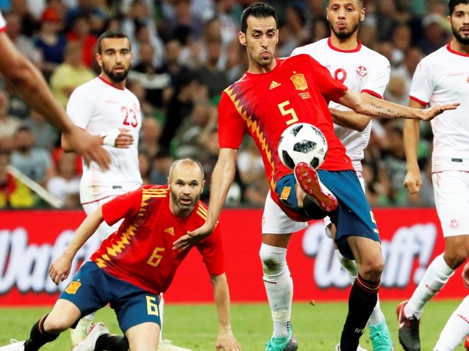 بورجون إلتواء مقصف  إسبانيا تفوز على تونس بشق الأنفس | كرة قدم | الجزيرة نت