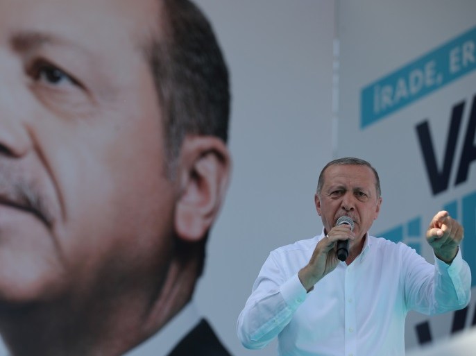 Turkish President Tayyip Erdogan addresses his supporters during an election rally in Ankara, Turkey, June 9, 2018. REUTERS/Umit Bektas