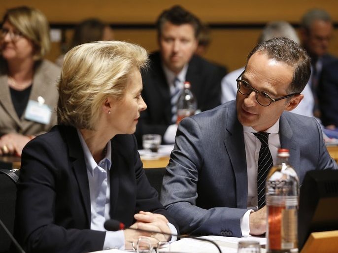 epa06838055 German Defense Minister Ursula von der Leyen (L) and German Federal Minister for Foreign Affairs Heiko Maas (R) at the Foreign Affairs Council meeting with Defense Ministers, in Luxembourg, 25 June 2018. Foreign affairs and defence ministers will discuss security and defence cooperation in the EU. EPA-EFE/JULIEN WARNAND