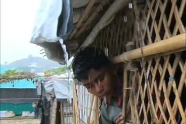الفيضانات تغرق مخيمات لاجئي الروهينغا في بنغلاديش