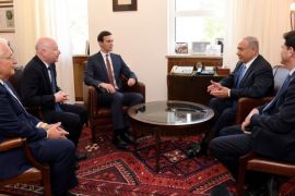 epa06830799 A handout photo made available by the US Embassy Jerusalem shows US Senior Presidential Advisor Jared Kushner (3-L) and Special Representative for International Negotiations Jason Greenblatt (2-L) meeting with Israeli Prime Minister Benjamin Netanyahu (2-R) at the Prime Minister's office in Jerusalem, 22 June 2018. Others are not identified. EPA-EFE/MATTY STERN / US EMBASSY JERUSALEM HANDOUT HANDOUT EDITORIAL USE ONLY/NO SALES