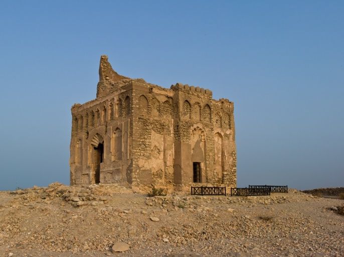 ضريح بيبي مريم في مدينة قلهات التاريخية بسلطنة عمان