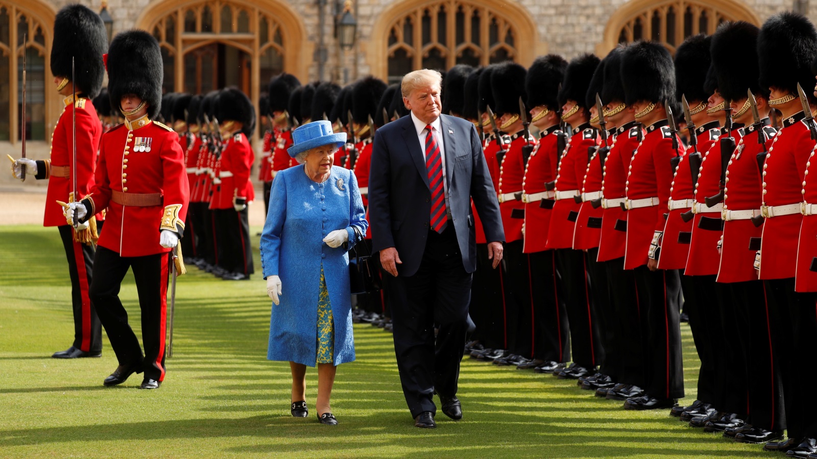ترامب التقى خلال الزيارة الملكة إليزابيث 