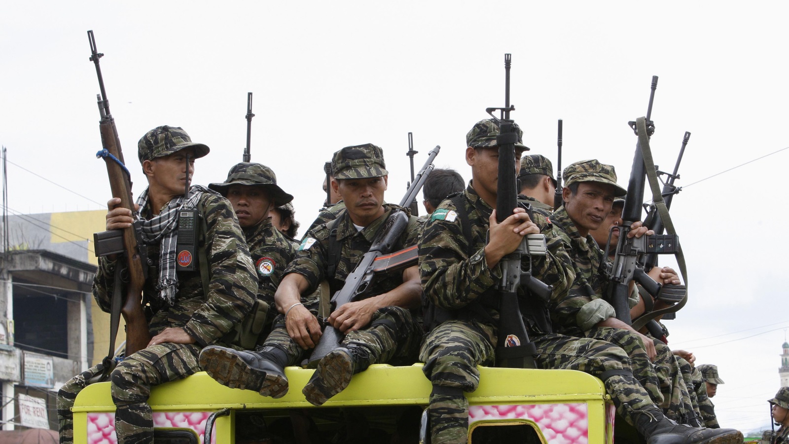 ‪جبهة مورو حملت السلاح قبل أربعة عقود للدفاع عن مسلمي جنوب الفلبين‬  