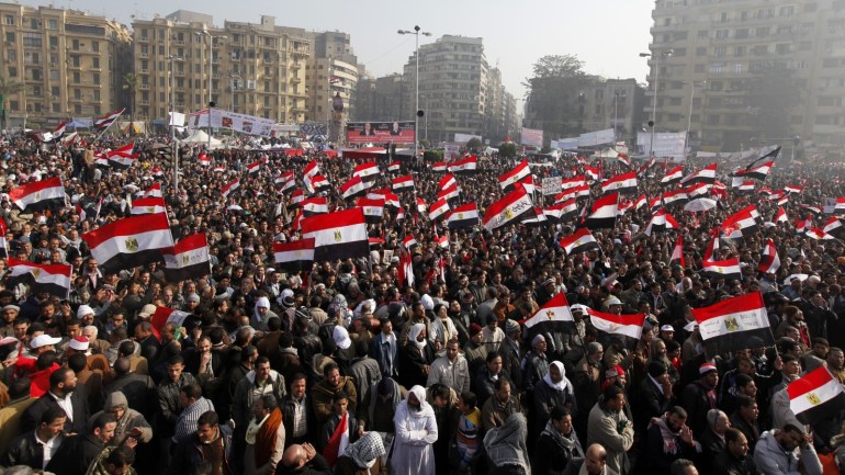 blogs الثورة المصرية (رويترز)