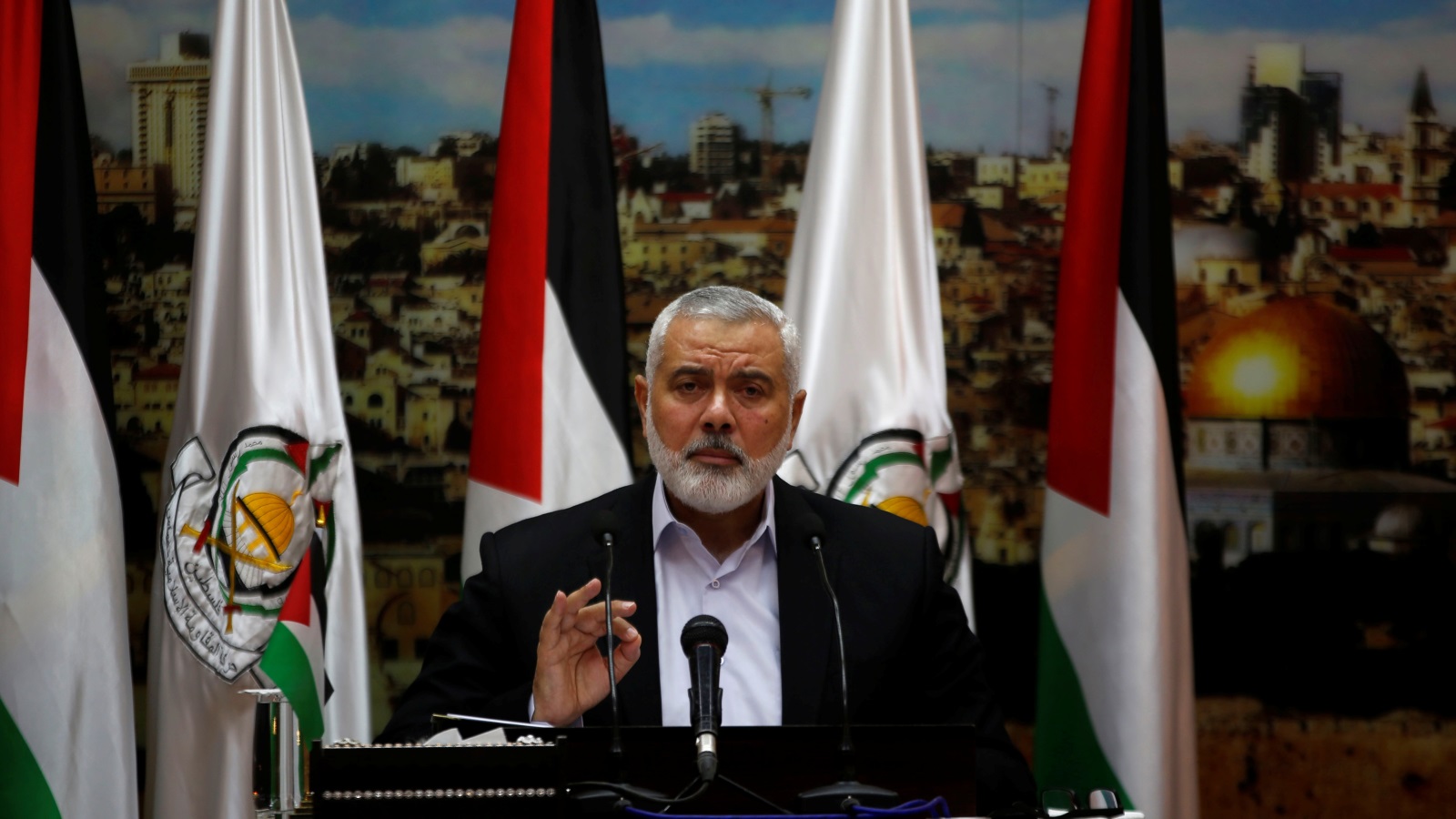 ‪إسماعيل هنية: الصفقة قد تقود الفلسطينيين إلى مرحلة جديدة من النضال‬  (رويترز)